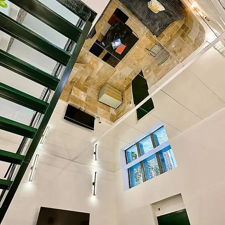 Exceptional Double House With Jacuzzi ليل
